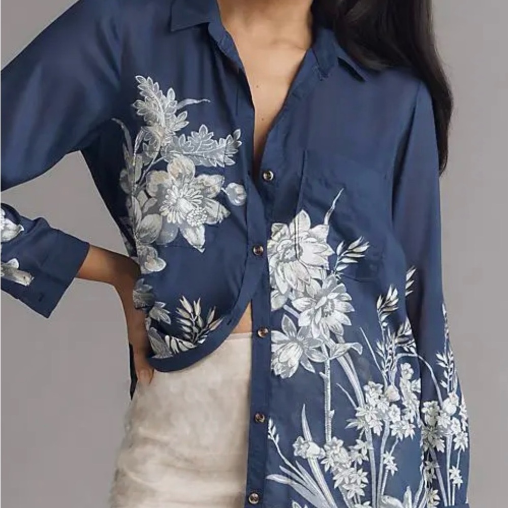 NWT Anthropologie The Romy Relaxed Buttondown
Shirt by Pilcro